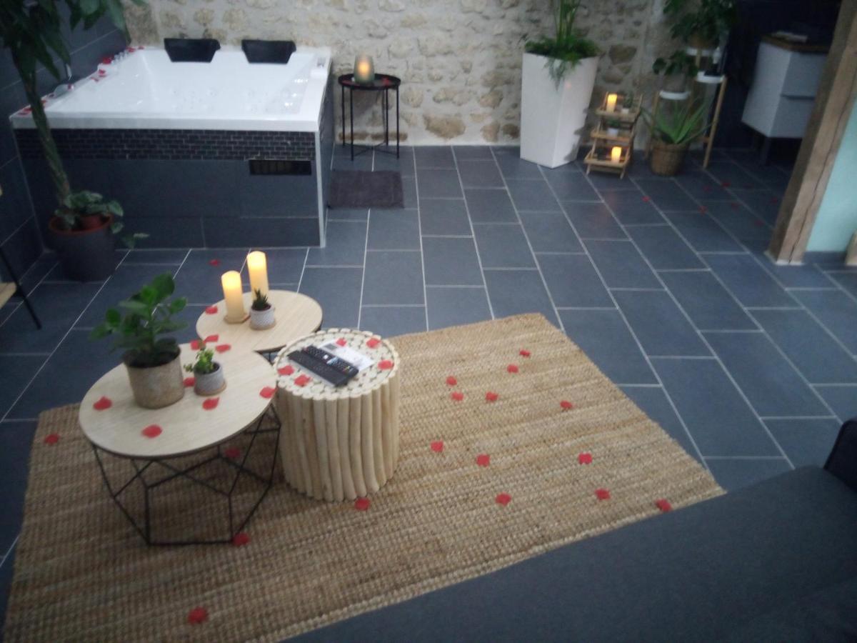 Maison Privative, Cocooning, Zen , Avec Jacuzzi Mont-Notre-Dame Exterior photo